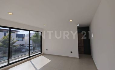 Casa en venta en Parque Colima, Lomas de Angelópolis