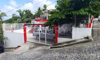 Casa en venta de tres recamaras en Manzanillo