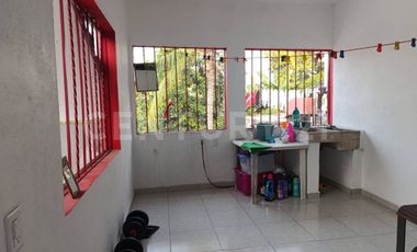 Casa en venta de tres recamaras en Manzanillo