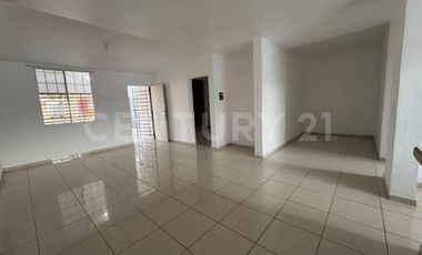 : Casa en RENTA en esquina en la COMARCA, Villa de Álvarez, Colima.