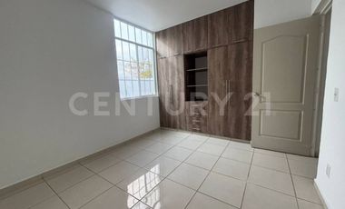 : Casa en RENTA en esquina en la COMARCA, Villa de Álvarez, Colima.