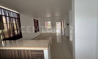 : Casa en RENTA en esquina en la COMARCA, Villa de Álvarez, Colima.