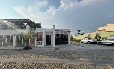 : Casa en RENTA en esquina en la COMARCA, Villa de Álvarez, Colima.