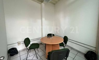 Local comercial en Renta sobre Avenida Central, SJR, Querétaro