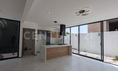 Casa en Venta, Parque Colima - Lomas de Angelópolis