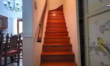 VENTA CASA  3 AMB LOCAL ,TALLER Y COCHERA DOMINICO