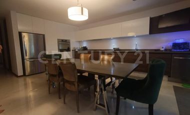 Residencia en venta en Puerta Paraíso Via Atlixcayotl Puebla