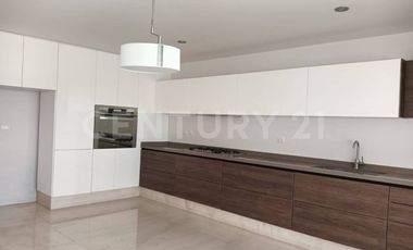 Residencia en venta en Puerta Paraíso Via Atlixcayotl Puebla