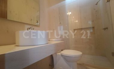 Residencia en venta en Puerta Paraíso Via Atlixcayotl Puebla