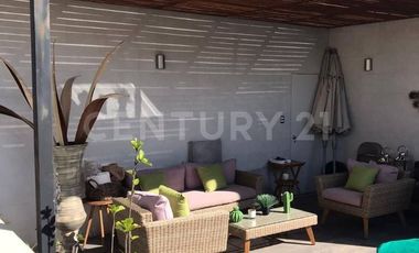 Venta de Residencia en Club de Golf Las Fuentes