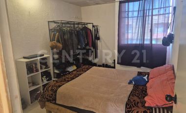 Casa en venta en Hacienda Los Reyes Chicoloapan, Estado De México