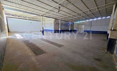 Renta de bodega y local comercial en Puebla Los Remedios