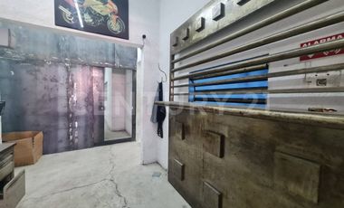 Local Comercial con oficinas y bodega en Colonia Chulavista Puebla