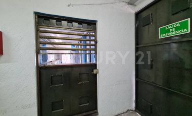Local Comercial con oficinas y bodega en Colonia Chulavista Puebla