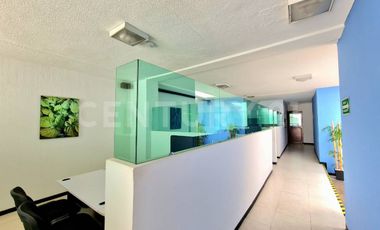 Local Comercial con oficinas y bodega en Colonia Chulavista Puebla