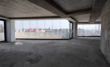 Oficinas en renta Plaza Mironti, zona VW, Sanctorum, Cuautlancingo, Pue.