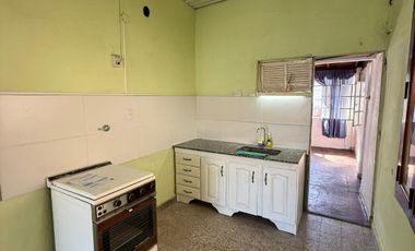 Casa en alquiler en Ezpeleta Este