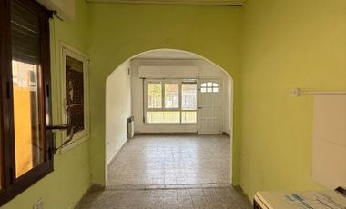 Casa en alquiler en Ezpeleta Este