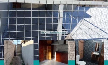 SOLARES DE ICHO CRUZ. ALQUILER ANUAL. PLANTA ALTA C/TERRAZA.