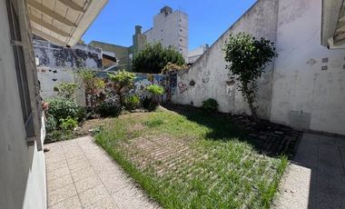 Casa en venta en Quilmes Oeste Centro