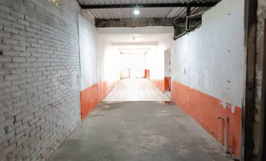 Local - Bodega en Venta, en Avenida de los Maestros Colima, Colima