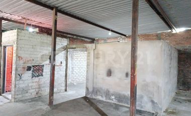 Local - Bodega en Venta, en Avenida de los Maestros Colima, Colima
