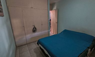 CASA ESQUINA. AMOBLADA. APTA CRÉDITO, CHIMBAS.