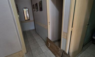 CASA ESQUINA. AMOBLADA. APTA CRÉDITO, CHIMBAS.