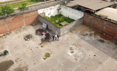 Terreno en Renta con Bodega en Armería