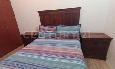 CASA EN VENTA, AMPLIA ESTILO COLIMOTA , ACABADOS ACABADOS EN MADERA DE LUJO