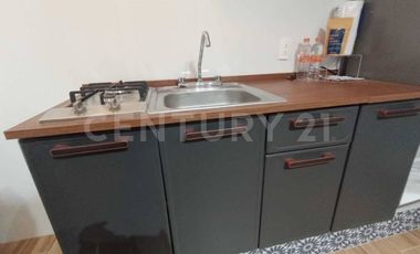 CASA EN VENTA, AMPLIA ESTILO COLIMOTA , ACABADOS ACABADOS EN MADERA DE LUJO