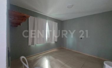En venta ubicada en Av. Moleros