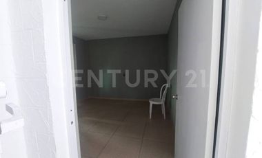 En venta ubicada en Av. Moleros