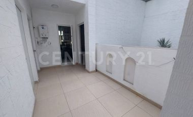 En venta ubicada en Av. Moleros