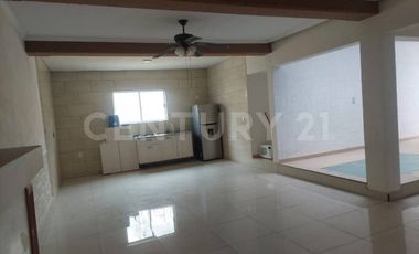 En venta ubicada en Av. Moleros