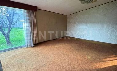 Casa en Venta - en Barrio de Jesús Tlatempa - Cerca del Colegio Intercanadiense