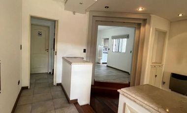 Casa en alquiler en Lomas de Zamora sin expensas