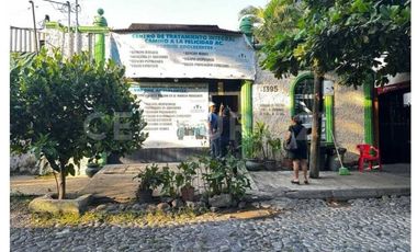 CASA EN VENTA SOBRE AV. NIÑOS HEROES