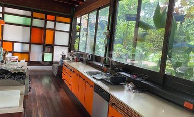 Casa en el centro de Comala