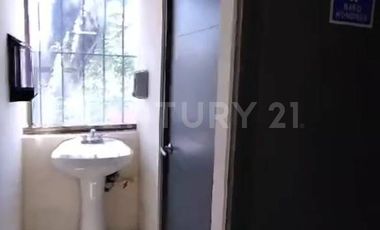 VENTA DE OFICINA EN LA COL.VALLE DEL NOGALAR EN VENTA EN SAN NICOLAS DE LOS G.