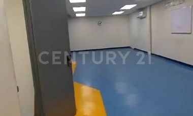 VENTA DE OFICINA EN LA COL.VALLE DEL NOGALAR EN VENTA EN SAN NICOLAS DE LOS G.