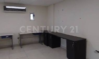 VENTA DE OFICINA EN LA COL.VALLE DEL NOGALAR EN VENTA EN SAN NICOLAS DE LOS G.