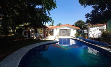 Casa en Venta, Fraccionamiento Lomas de Cocoyoc