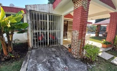 Casa en Venta, Fraccionamiento Lomas de Cocoyoc
