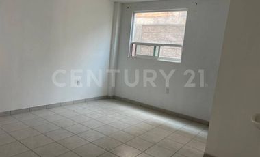 Edificio Comercial en Venta sobre Av. Universidad, SJR | (Oficinas/Consultorios)