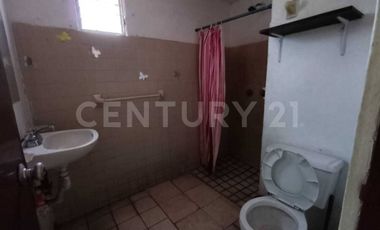 Edificio de departamentos en venta, calle J. Jesus Carranza, Centro de Colima