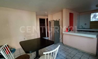 Edificio de departamentos en venta, calle J. Jesus Carranza, Centro de Colima