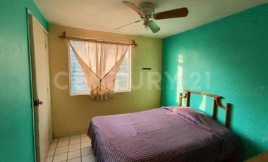 Edificio de departamentos en venta, calle J. Jesus Carranza, Centro de Colima