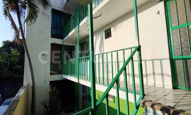 Edificio de departamentos en venta, calle J. Jesus Carranza, Centro de Colima