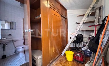 Casa amplia para actualizar con ubicación privilegiada en San Jerónimo Lídice